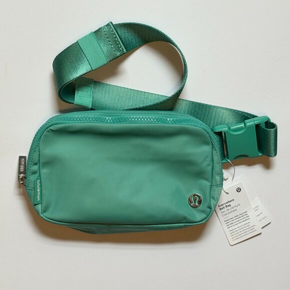 lululemon athletica Handbags - NWT Lululemon Everywhere Belt Bag 1L Paradise Green